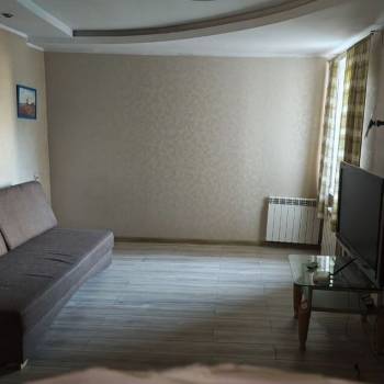 Сдается Многокомнатная квартира, 75 м²