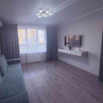 Сдается 1-комнатная квартира, 38 м²