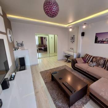 Продается 3-х комнатная квартира, 79 м²