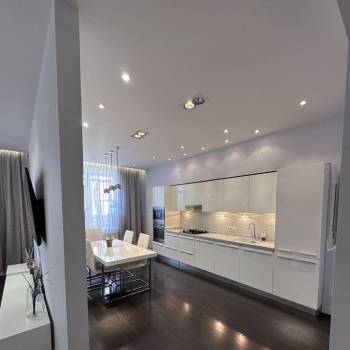 Продается 3-х комнатная квартира, 110 м²