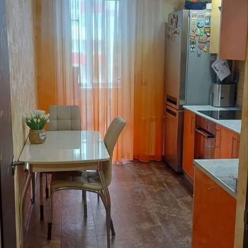 Продается 1-комнатная квартира, 39,8 м²