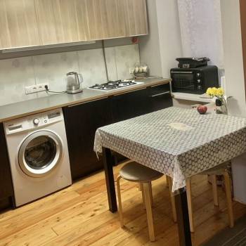 Продается Многокомнатная квартира, 77,3 м²