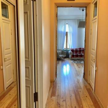 Продается Многокомнатная квартира, 77,3 м²