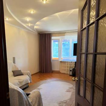 Сдается Многокомнатная квартира, 83,6 м²