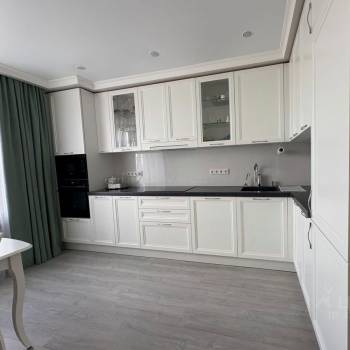 Продается 1-комнатная квартира, 47,5 м²