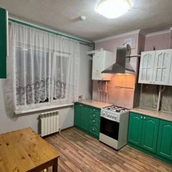 Сдается 1-комнатная квартира, 52 м²