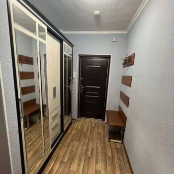 Сдается 1-комнатная квартира, 52 м²
