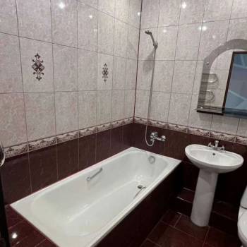 Сдается 1-комнатная квартира, 52 м²