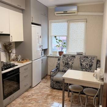 Сдается 1-комнатная квартира, 35 м²
