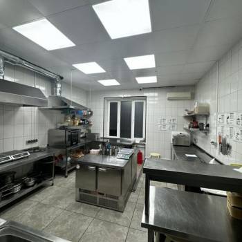 Продается Нежилое помещение, 86 м²