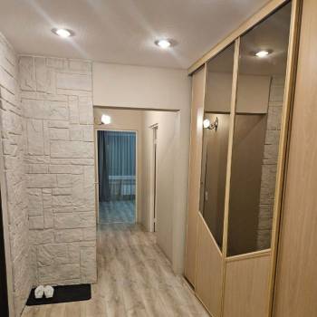 Сдается Многокомнатная квартира, 70 м²