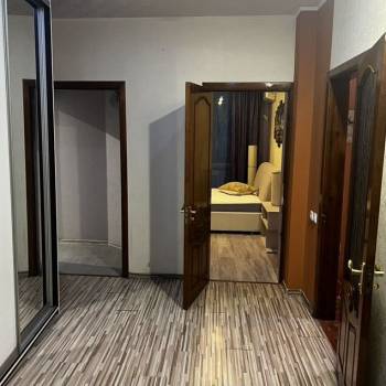 Продается Многокомнатная квартира, 89 м²