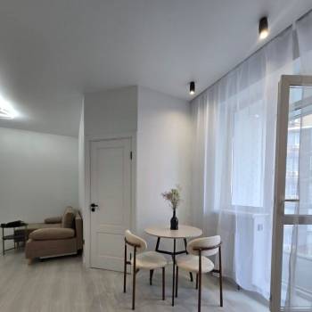 Продается 2-х комнатная квартира, 42 м²