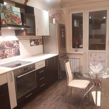 Сдается 1-комнатная квартира, 47 м²
