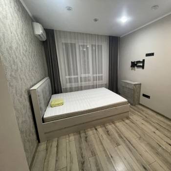 Сдается 1-комнатная квартира, 42 м²