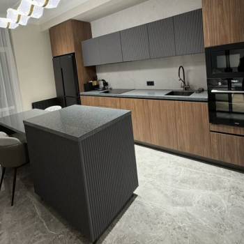 Сдается 2-х комнатная квартира, 60 м²