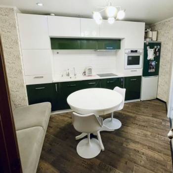 Продается 2-х комнатная квартира, 62 м²