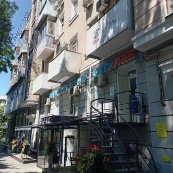 Продается Многокомнатная квартира, 105 м²