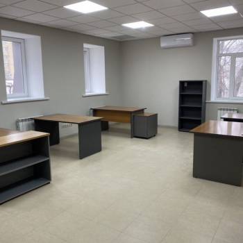 Сдается Нежилое помещение, 460 м²