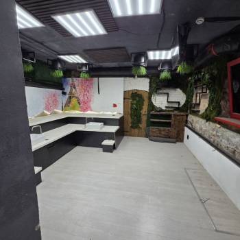 Сдается Нежилое помещение, 100 м²