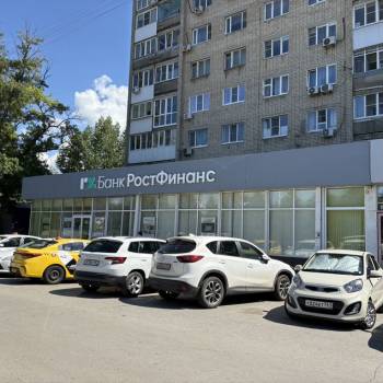 Сдается Нежилое помещение, 210 м²