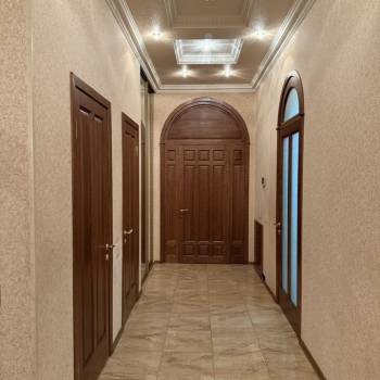 Продается Дом, 374 м²