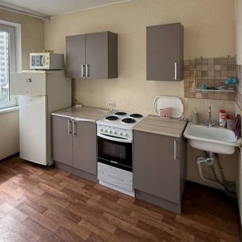 Сдается 1-комнатная квартира, 35 м²