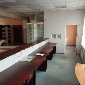 Сдается Нежилое помещение, 147 м²