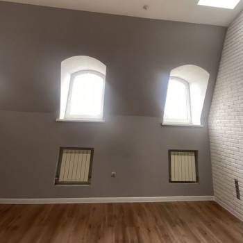 Сдается Нежилое помещение, 90 м²
