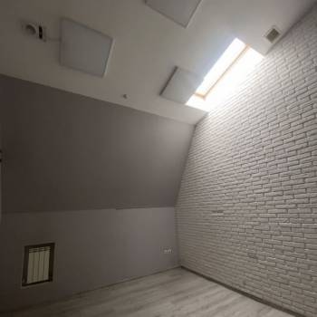 Сдается Нежилое помещение, 90 м²