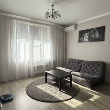 Сдается 1-комнатная квартира, 37 м²
