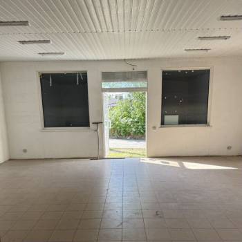 Сдается Нежилое помещение, 65 м²