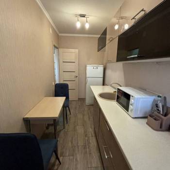 Продается 1-комнатная квартира, 28 м²