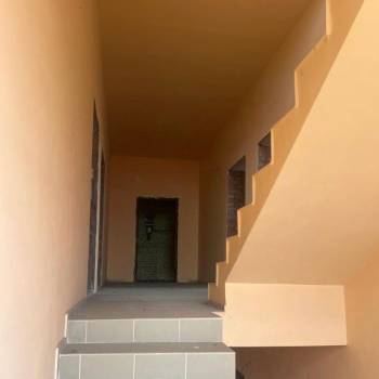 Продается 1-комнатная квартира, 37 м²