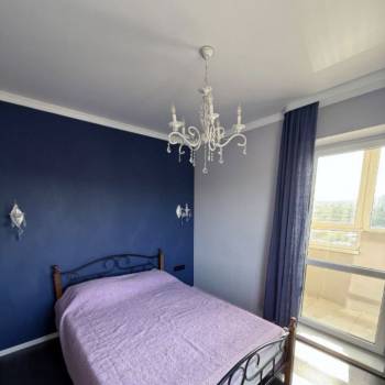 Продается 1-комнатная квартира, 41 м²