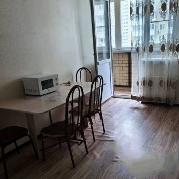 Сдается 2-х комнатная квартира, 78 м²