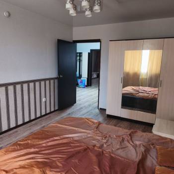 Сдается 2-х комнатная квартира, 78 м²