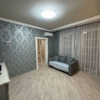 Сдается 2-х комнатная квартира, 72 м²