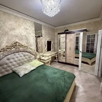 Сдается 2-х комнатная квартира, 72 м²