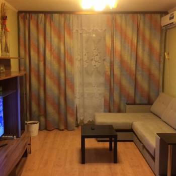 Продается 1-комнатная квартира, 37 м²