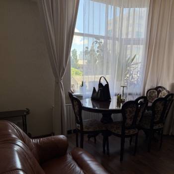 Продается 2-х комнатная квартира, 52 м²
