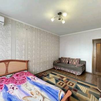 Сдается 1-комнатная квартира, 37 м²