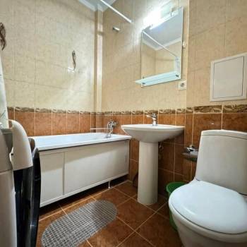 Сдается 1-комнатная квартира, 37 м²