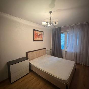 Сдается Многокомнатная квартира, 64 м²