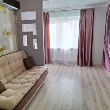 Сдается 1-комнатная квартира, 36 м²