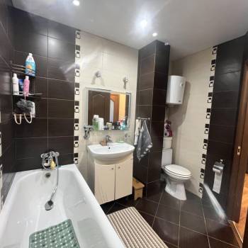 Продается 2-х комнатная квартира, 51 м²