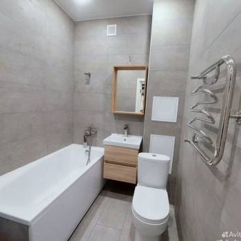 Продается 1-комнатная квартира, 32 м²