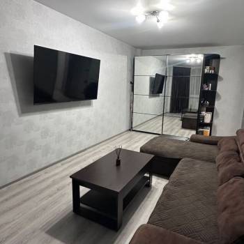 Продается 1-комнатная квартира, 59,4 м²