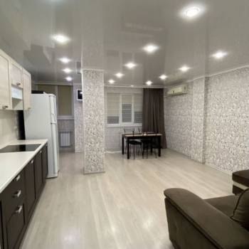 Сдается 1-комнатная квартира, 38 м²