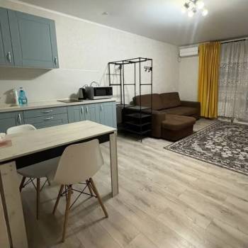 Сдается 1-комнатная квартира, 37 м²